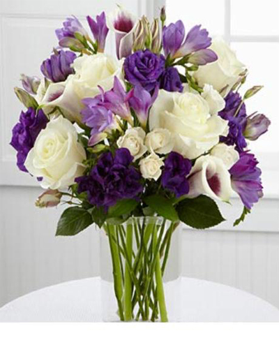 Joyful Bouquet Of 5 White Roses,5 Purple Freesia,9 Purple Lisianthus And 4 Cale