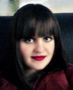  O vezi ? E fericitÄƒ ! Åžtii de ce ? Pentru cÄƒ a Ã®nvÄƒÅ£at cÄƒ fraierii  nu o meritÄƒ !
